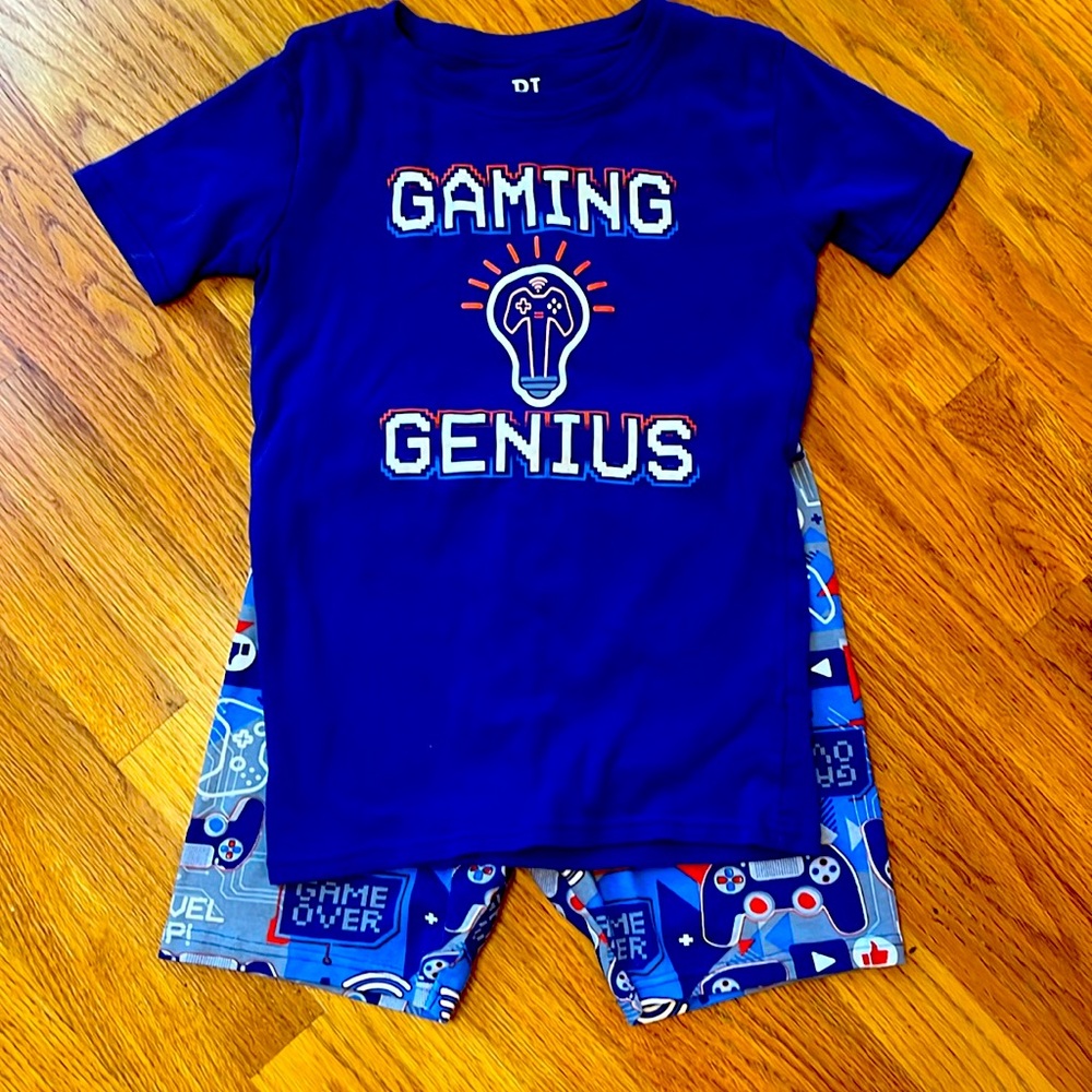 NWOT Gamer PJ Set